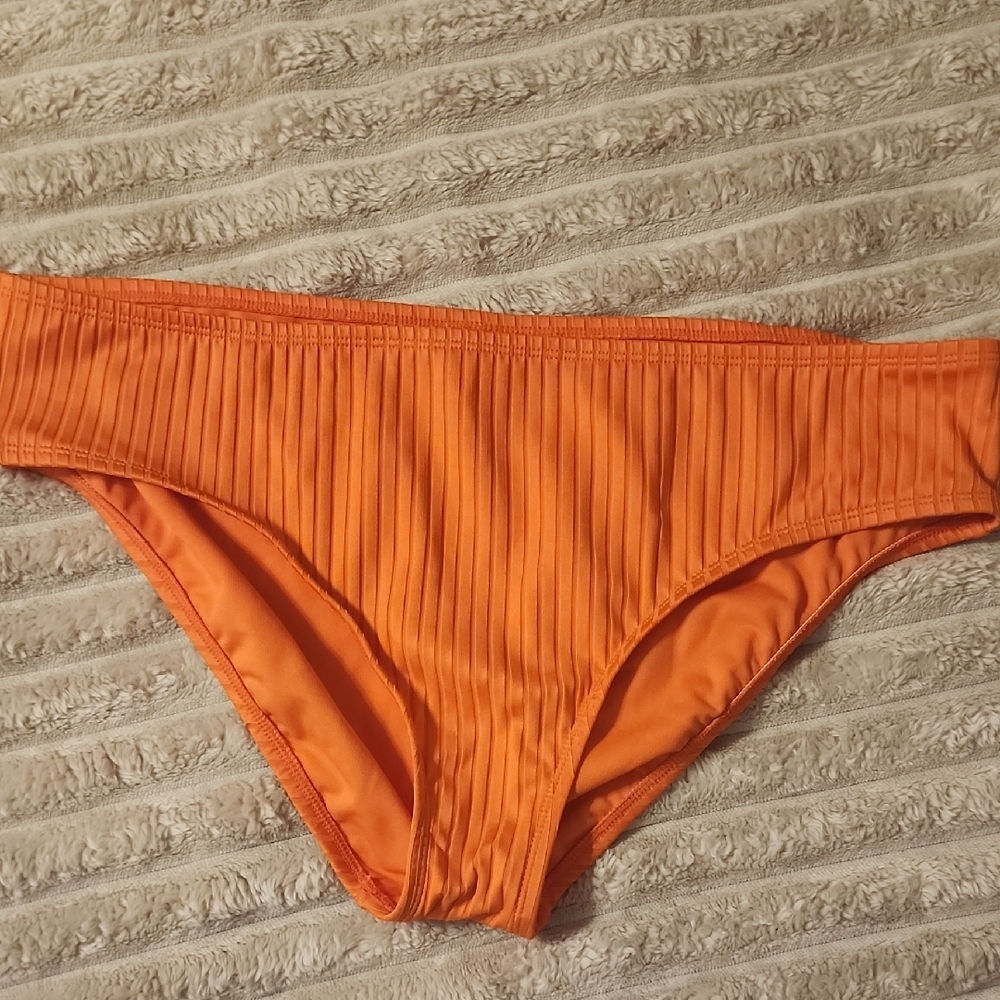 Orange Ribbed Bikini Set - Picture 5 of 8